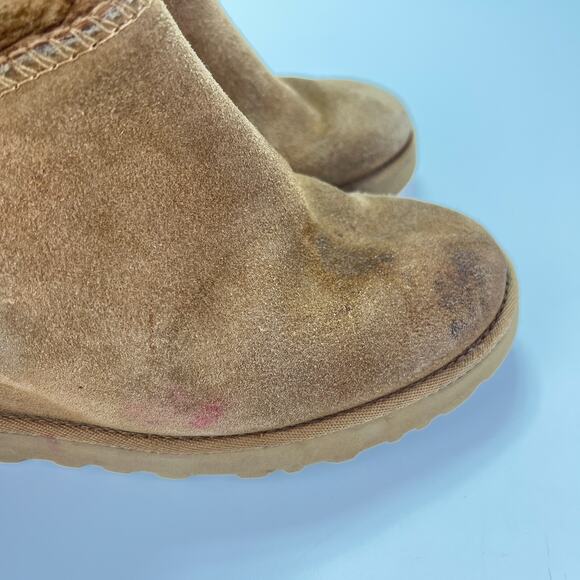 UGG Classic Femme Brown Chestnut Suede Toggle Wedge Boots Shoes Women\'s Size 5.5 main image 11